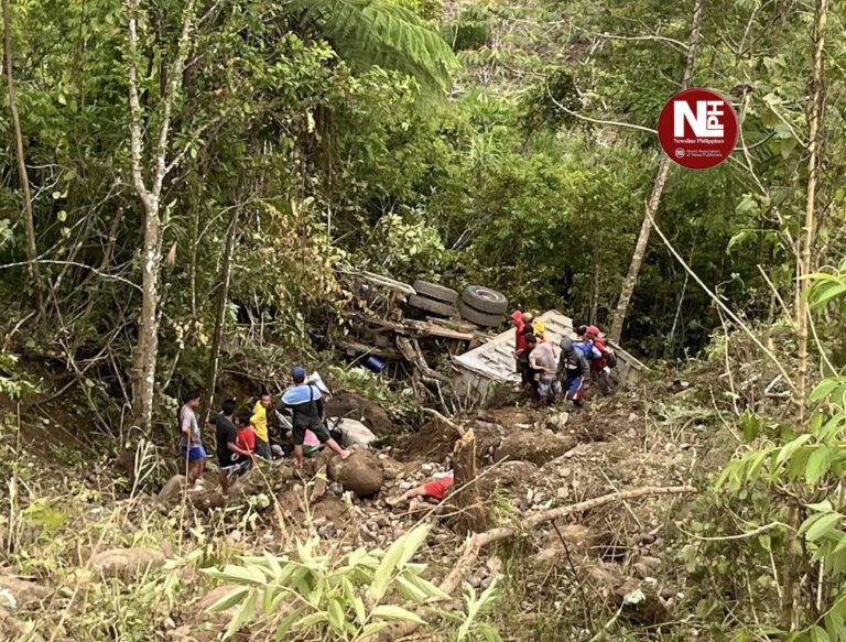 5 dead, 5 injured after dump truck plunges into ravine in Davao Oriental