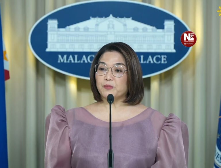 Palace hits back at critics as business sector demands corruption crackdown