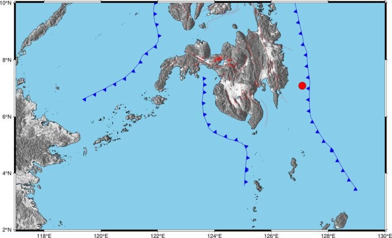  Strong 7.6 magnitude earthquake strikes off Davao Oriental