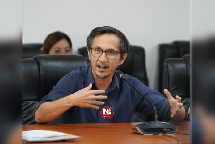 DIZON RESHUFFLES