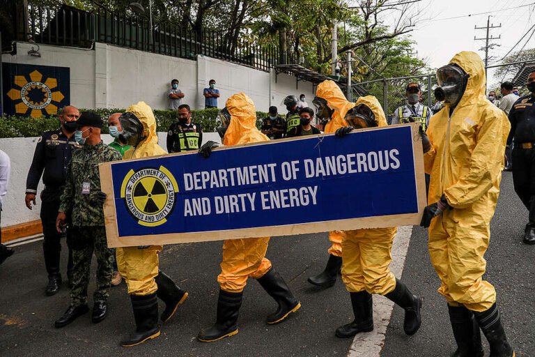 Greenpeace Blasts Fossil Fuel Push as PH Nears Climate Commitments Deadline