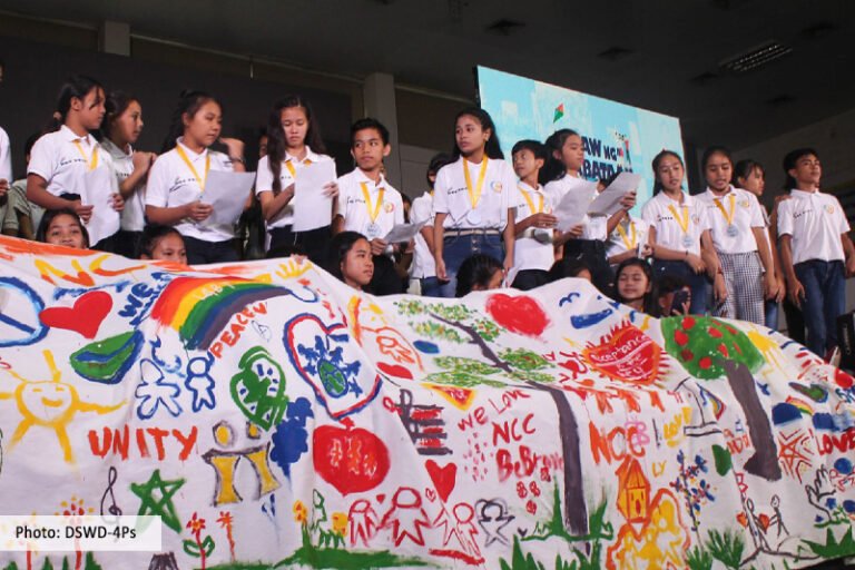 Big Dreams, Tough Realities: Poor Filipino Children Still Aspire to Professional Careers, Study Finds
