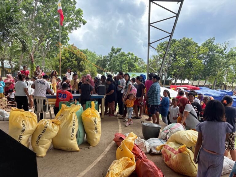 DSWD Mobilizes Relief Supplies, Emergency Teams After Powerful Mindanao Quake