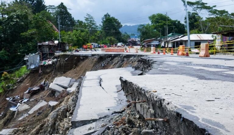 DPWH orders geotechnical survey after portion of Davao-Bukidnon highway collapses