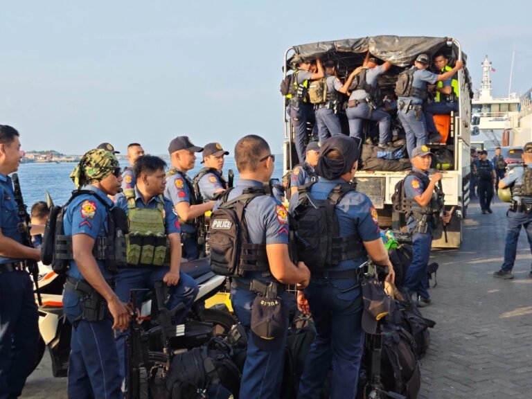400 PNP personnel from Region 9 arrive in Basilan for BARMM polls