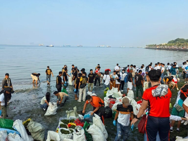 Nearly 10 tons of trash hauled from Zamboanga waters in coastal cleanup